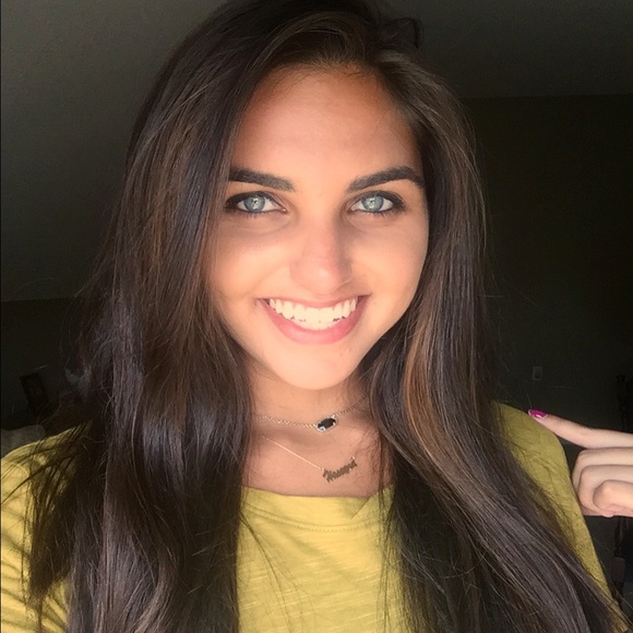 Meet your Posher, Haseena