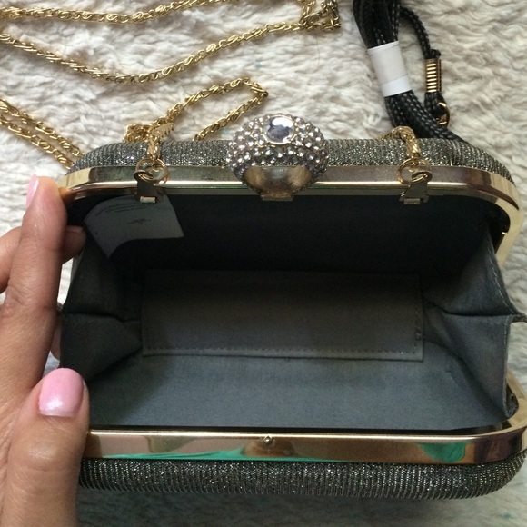 Cute Gold/silver clutch - Picture 2 of 2