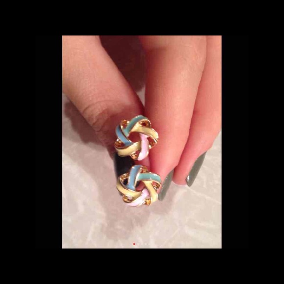 New Colorful stripe earrings - Picture 3 of 3