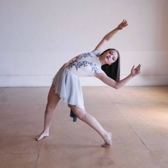 Meet your Posher, Logynn - Picture 1 of 1