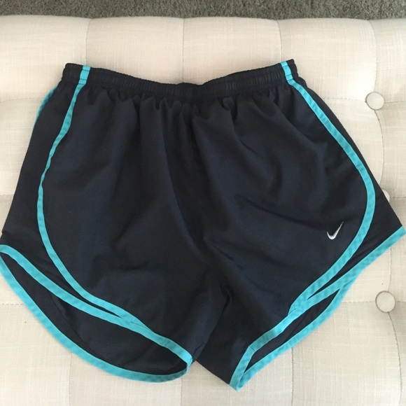 Nike tempo running shorts