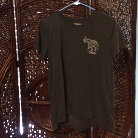 Hollister top