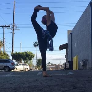 Meet your Posher, Chloe