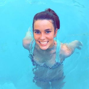 Meet your Posher, Collins