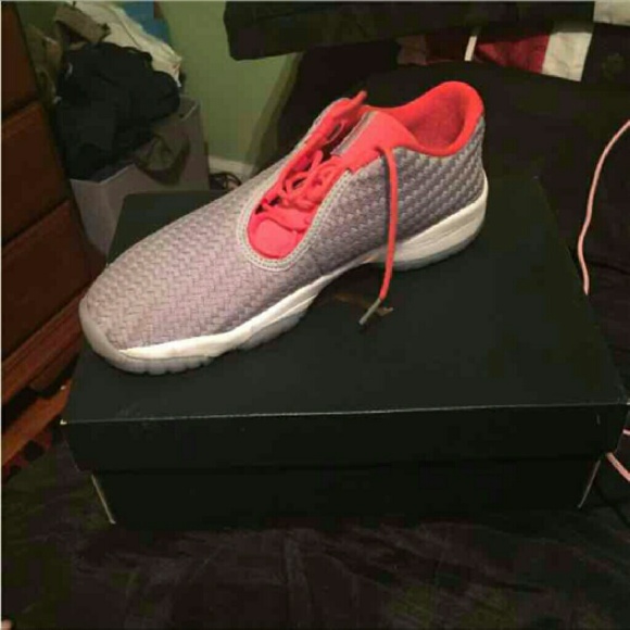 Jordans - Picture 2 of 4