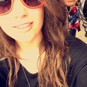 Meet your Posher, Jasmine