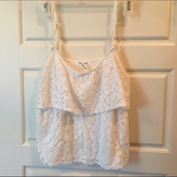 White lace style top - Picture 1 of 2