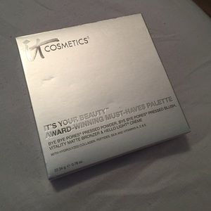 IT Cosmetics "It's Your Beauty" Palette