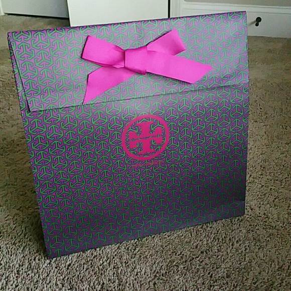 Tory burch gift bag