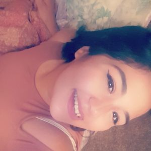 Meet your Posher, Kassandra