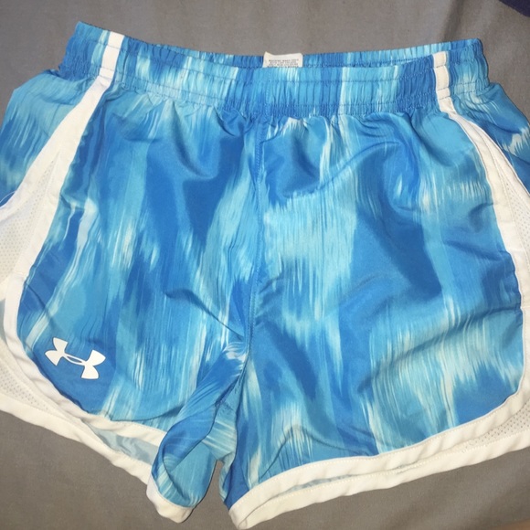 shorts under armour youth medium