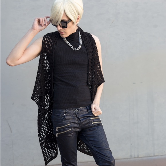 Rue21 Sweaters - Black Crochet Fishnet Cardigan Vest Top Boho Chic Rue21 Sweaters - Black Crochet Fishnet Cardigan Vest Top Boho Chic