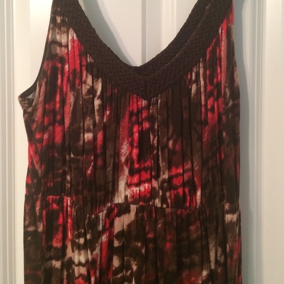Brown multi colored dress in size Medium. - Picture 2 of 2