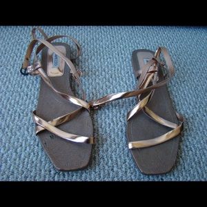 Arezzo metallic sandals