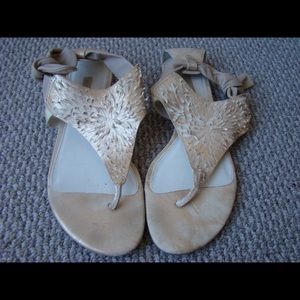 Arezzo Sandal with metallic feathers!