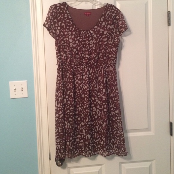 Business casual dress - Picture 1 of 2