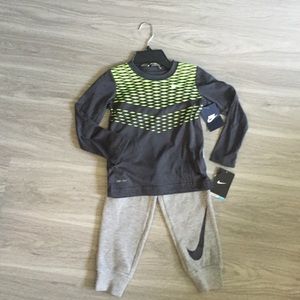Nike dri-fit long sleeve shirt & sweat pants
