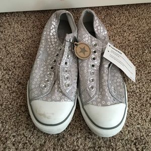 Converse one star