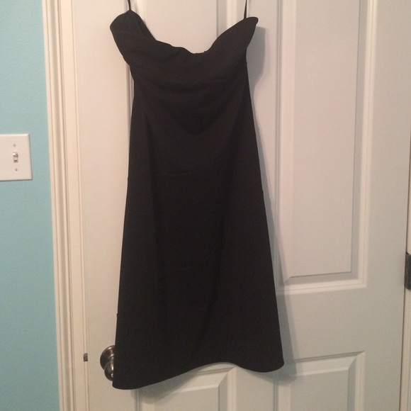 Strapless black dress - Picture 1 of 2