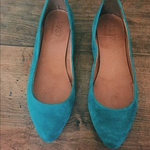 Teal Suede Madewell pointed toe flats