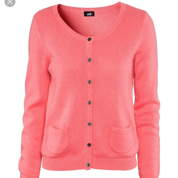🆕 H&M Angora Coral Pink Cardigan - Picture 2 of 4