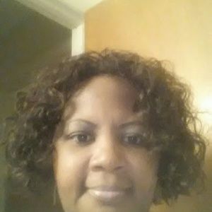 Meet your Posher, Cecilia