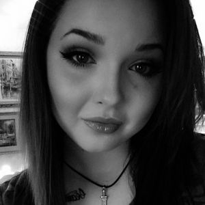 Meet your Posher, Casey