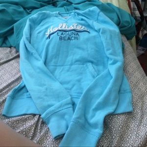 Light blue Hollister sweatshirt