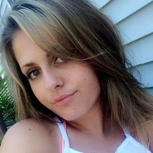 Meet your Posher, Claire