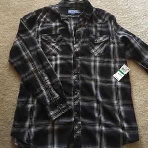 Men's American Rag Long Sleeve Button Down.