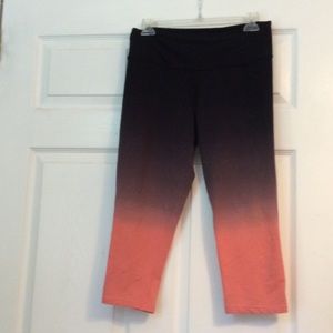 Nike crop pants NWOT