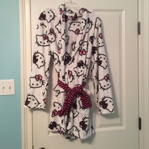 Hello Kitty robe - new with tag