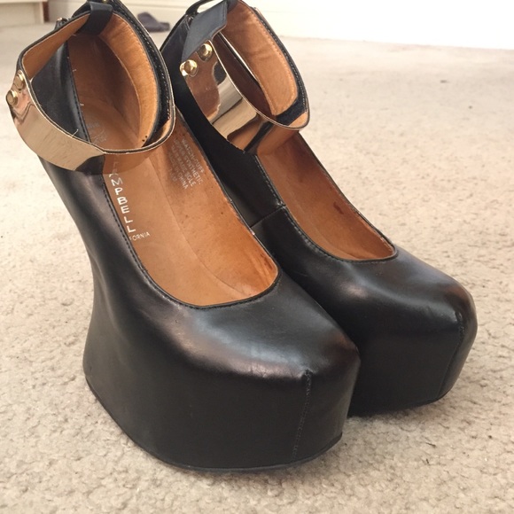 Unique Jeffrey Campbell's size 7.5