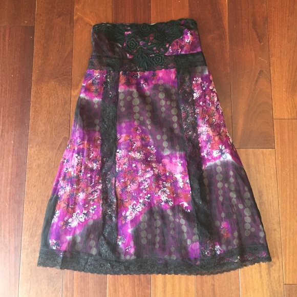 ✨FREE PEOPLE -- Strapless Floral Dress✨