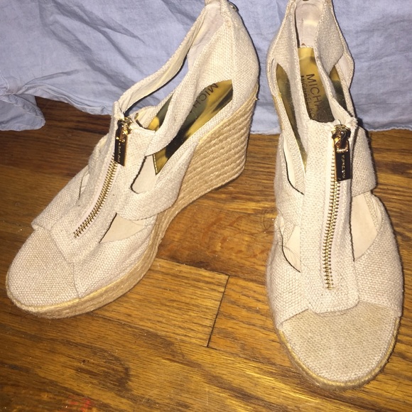 Micheal Kors Wedges