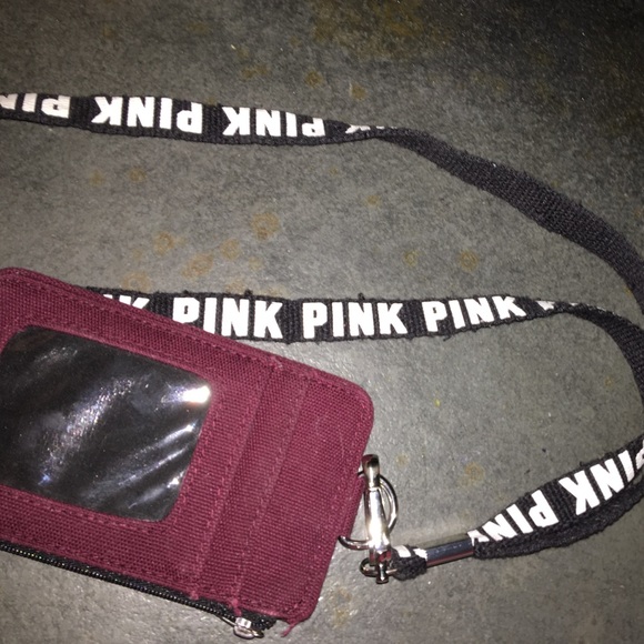 SOLD🔴🔴🔴Vs pink lanyard and id holder - Picture 3 of 3