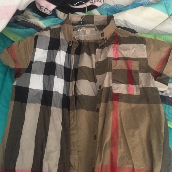 Womens Burberry Button Up