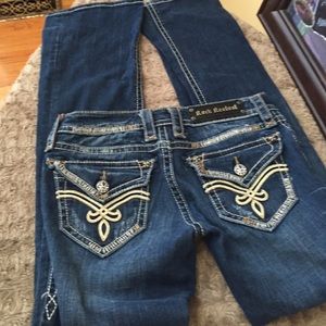 Rock Revival jeans great jeans and looks brand new