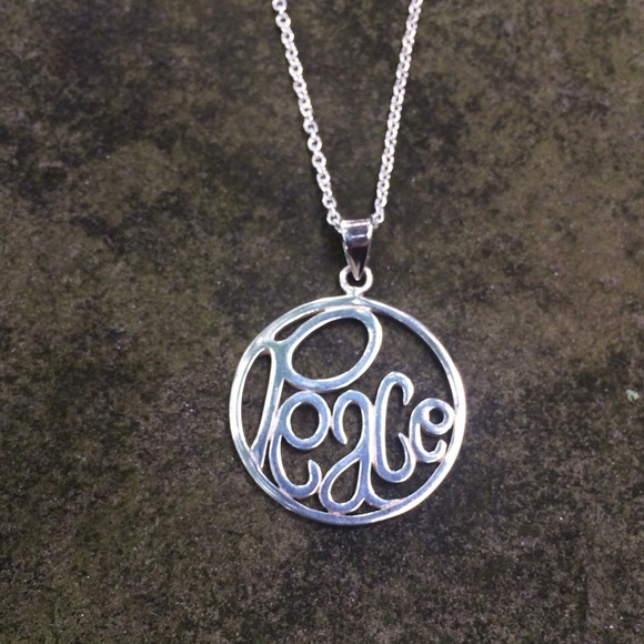 Sterling silver peace charm & 18" chain - Picture 4 of 4