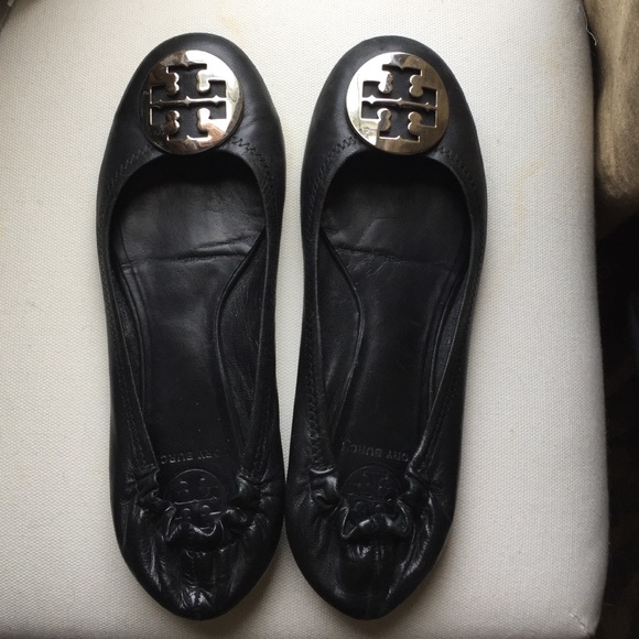 Tory burch reva with silver logo