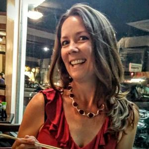 Meet your Posher, Amy