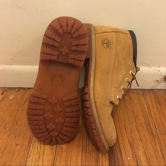 Low rise Timberland boots - Picture 3 of 3
