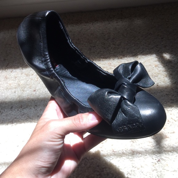 Prada black stretchy bow flats
