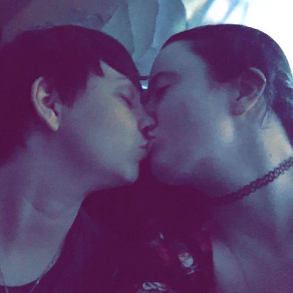 Meet your Posher, Scarlett - Picture 1 of 1