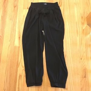 American eagle black jogger pants