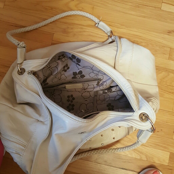 Purse - Picture 2 of 2