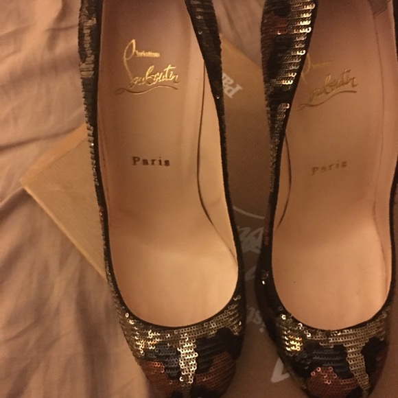 Leopard print sequin louboutins - Picture 2 of 4