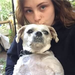 Meet your Posher, Janelle