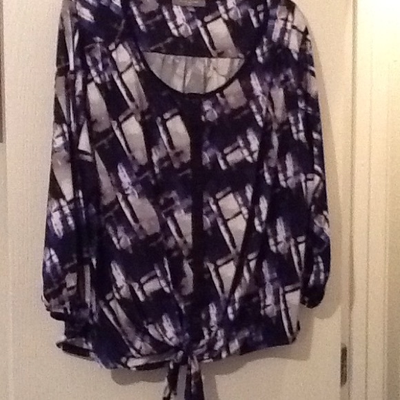 Blue black patterned blouse