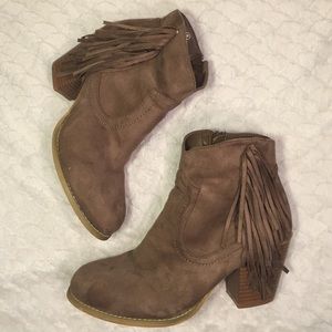 Faux suede fringe booties
